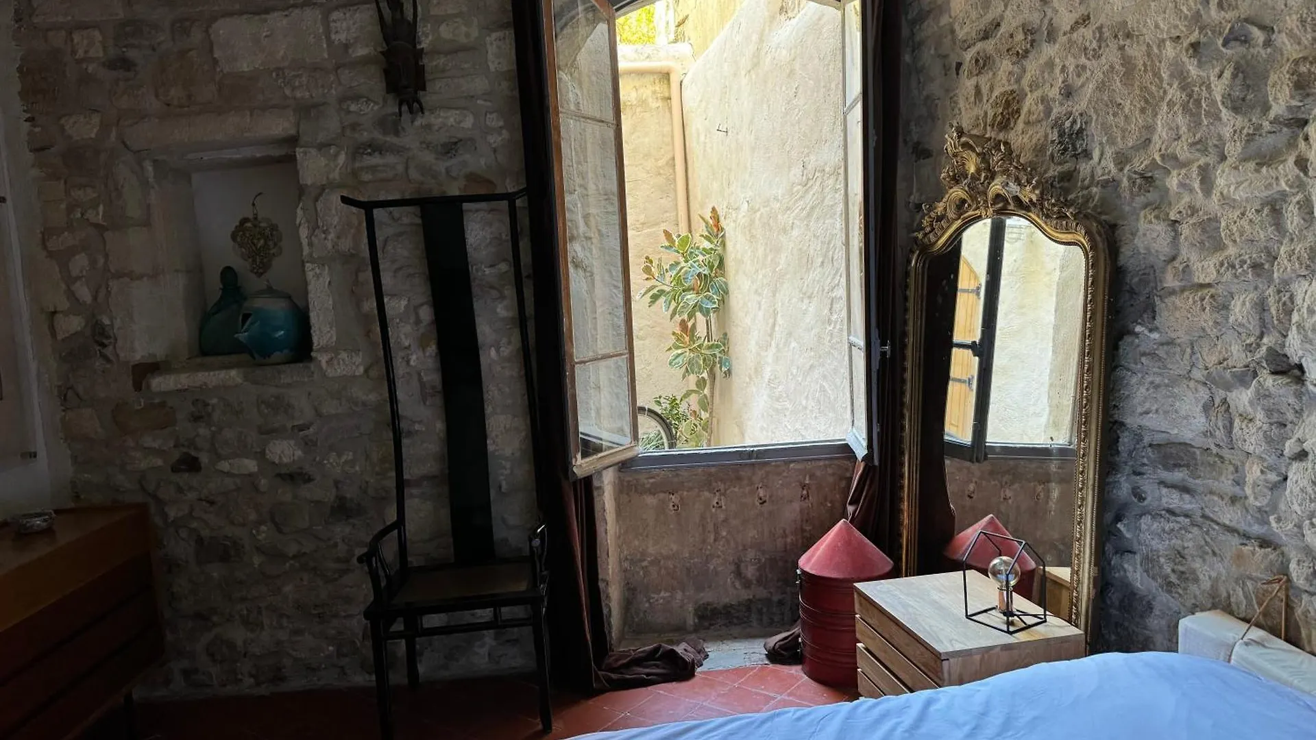 Dom wakacyjny Maison Nomade, Clim - Terrasse Arles