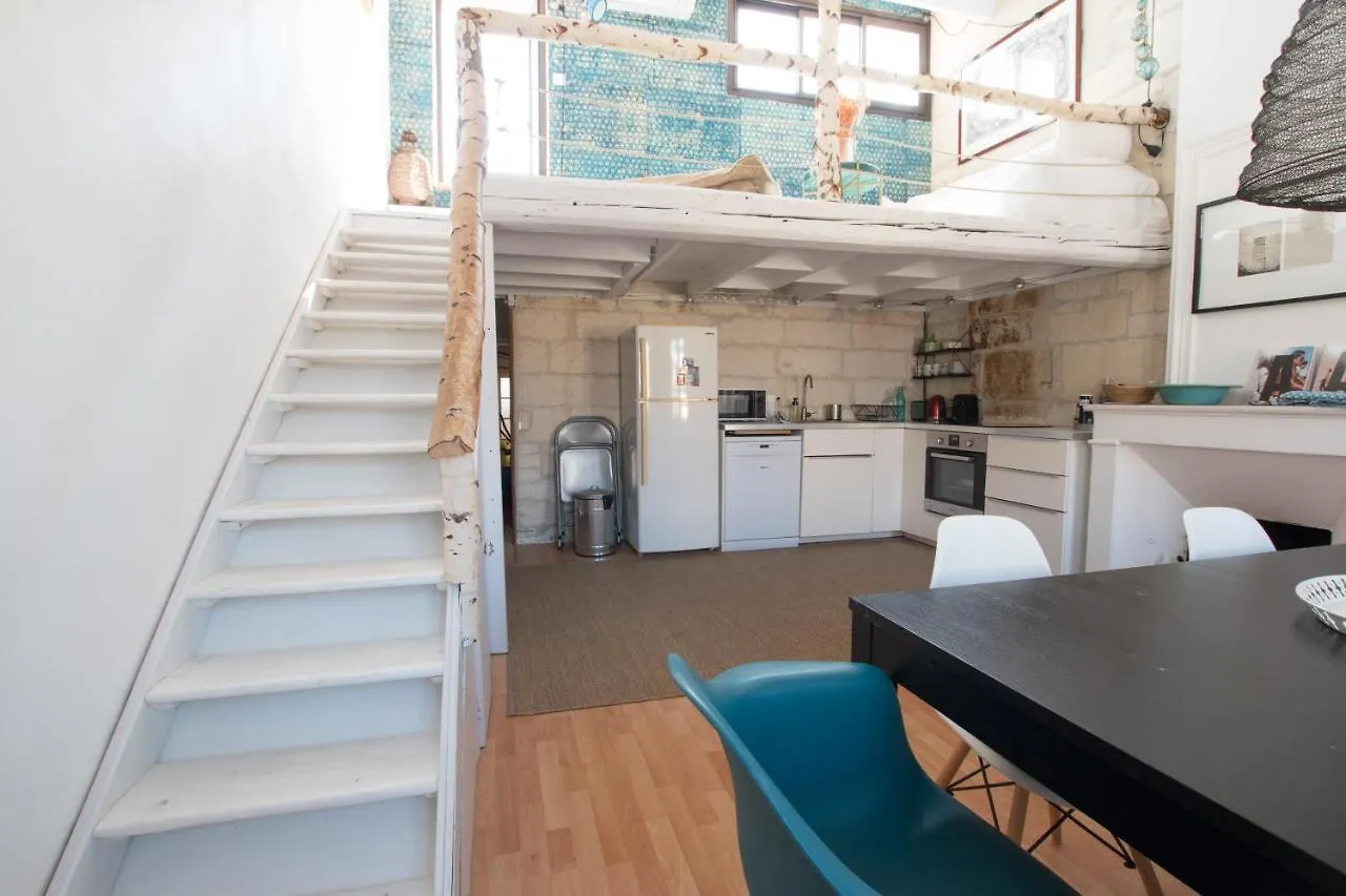 Holiday home Maison Nomade, Clim - Terrasse Arles