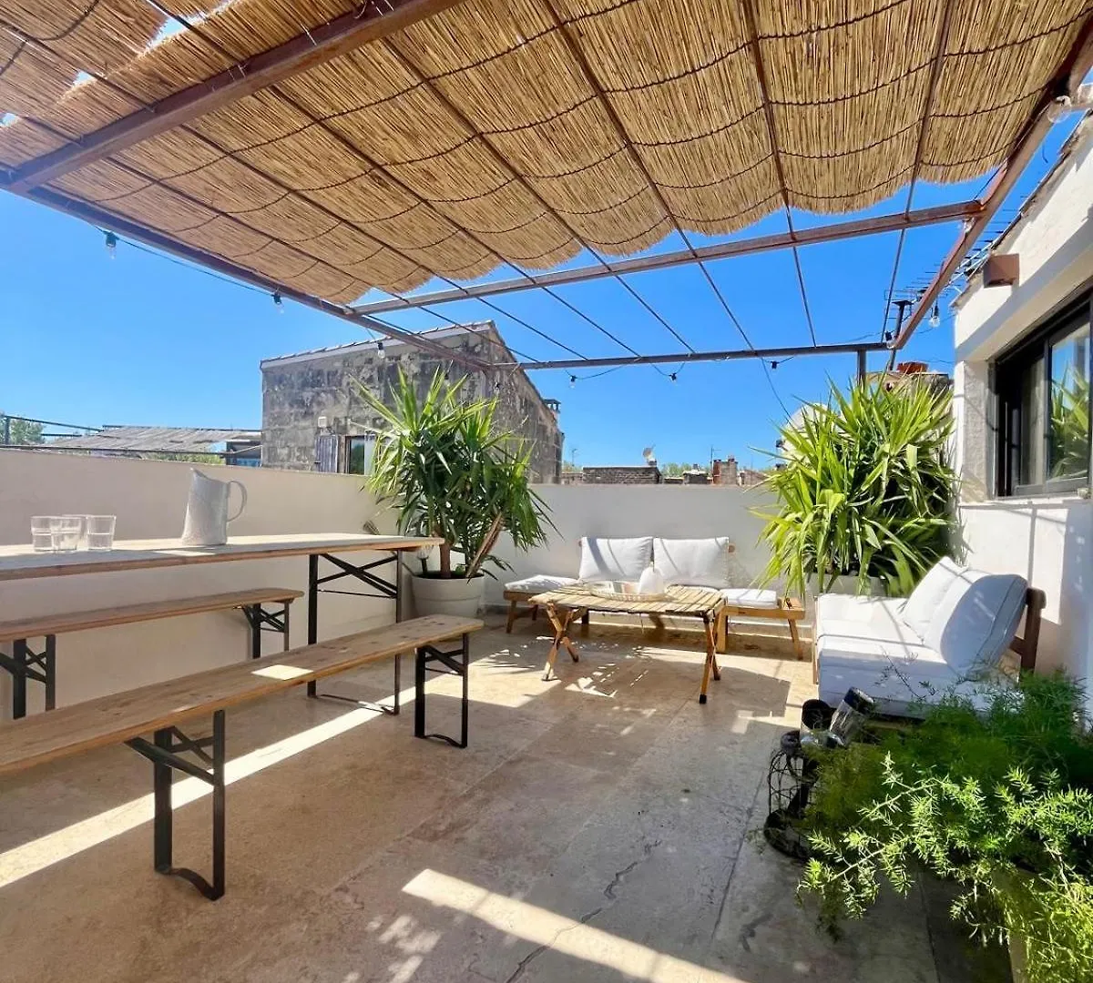 Maison Nomade, Clim - Terrasse Arles Holiday home
