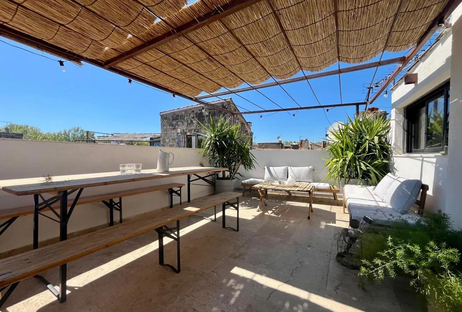 Holiday home Maison Nomade, Clim - Terrasse Arles France